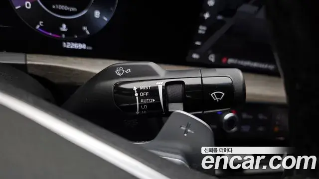 Kia K8 2021 — ფოტო 14/20