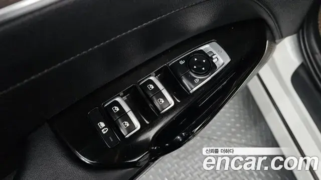 Kia K5 2021 — Şəkil 17/20