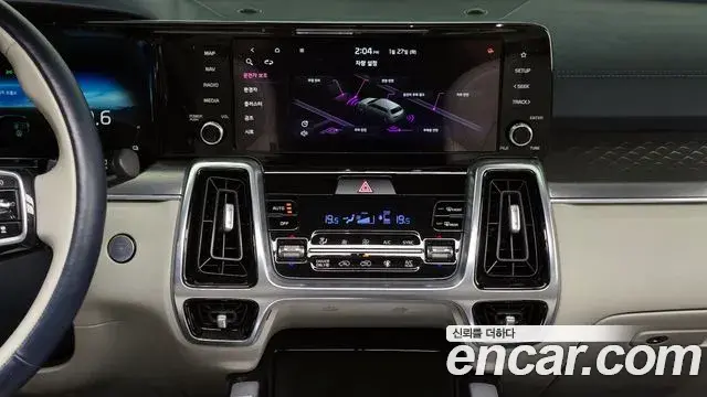 Kia Sorento 2020 — Photo 7/20