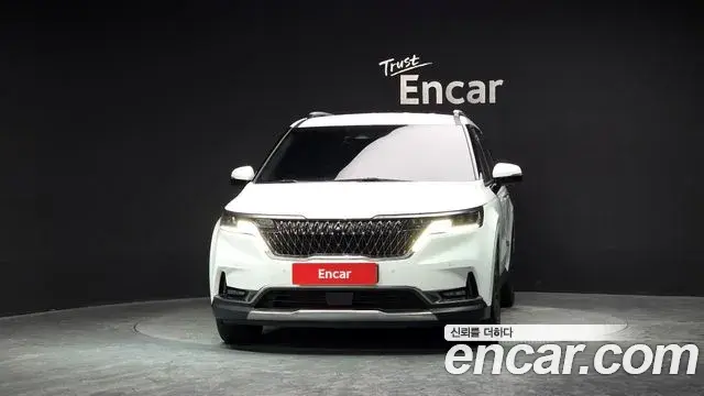Kia Carnival 2023 — Фото 3/20