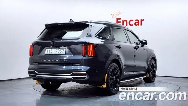 Kia Sorento 2020 — ფოტო 18/20