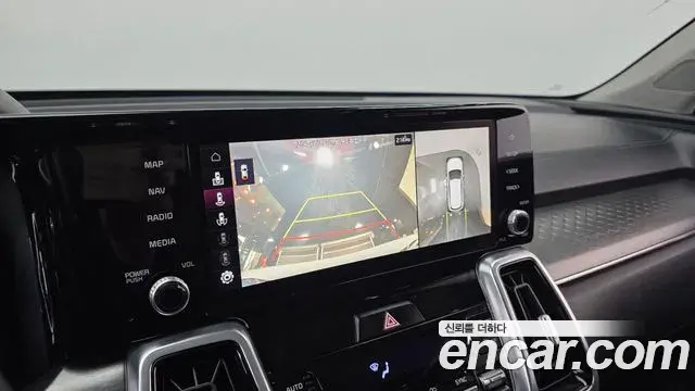 Kia Sorento 2021 — Фото 15/20