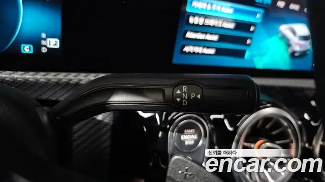 Mercedes-Benz A-Class 2020 — Şəkil 19/21
