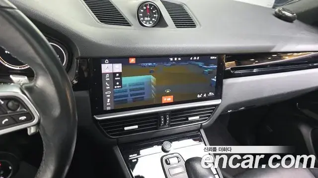 Porsche Cayenne 2020 — Şəkil 12/20
