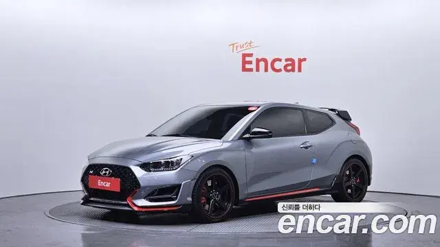 Hyundai Veloster 2018 — Photo 14/20