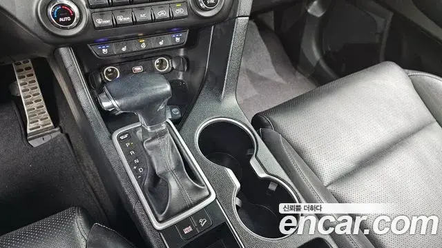 Kia Sportage The Bold 2019 — Фото 9/20
