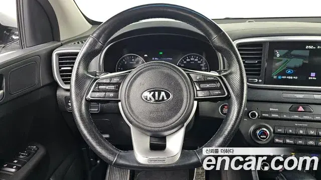 Kia Sportage The Bold 2019 — Фото 14/20