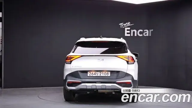 Kia Sportage 2022 — Şəkil 7/20