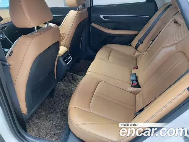Hyundai Sonata Hybrid 2020 — ფოტო 20/20