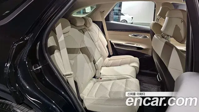 Genesis GV70 2023 — ფოტო 11/20