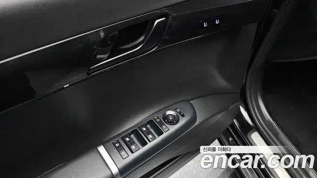 Hyundai Grandeur Hybrid 2023 — Şəkil 12/20