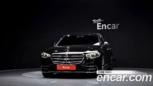 Mercedes-Benz S-Class 2022 — Photo 19/20