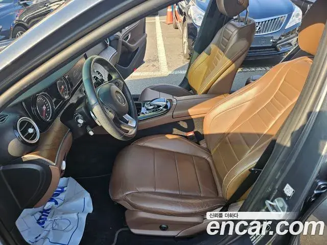 Mercedes-Benz E-Class 2018 — ფოტო 11/19