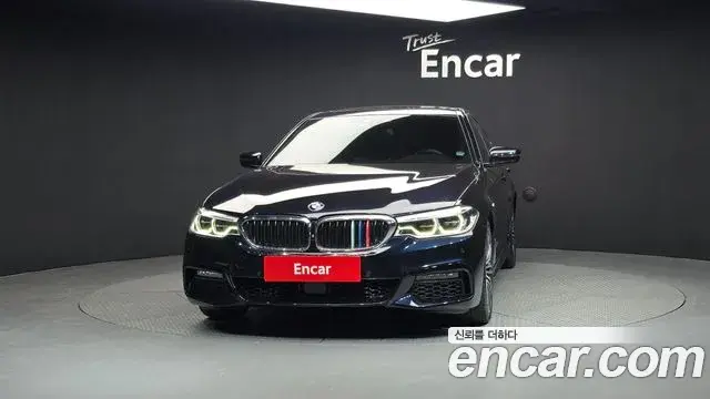 BMW 5 Series 2019 — Şəkil 11/20