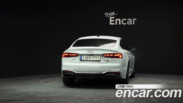 Audi A5 2021 — Şəkil 12/20