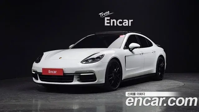 Porsche Panamera 2020 — Фото 9/20