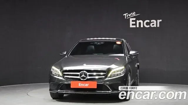Mercedes-Benz C-Class 2020 — Фото 3/20