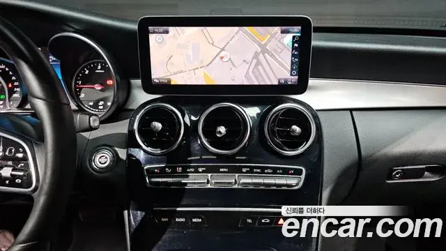 Mercedes-Benz C-Class 2020 — Фото 12/20