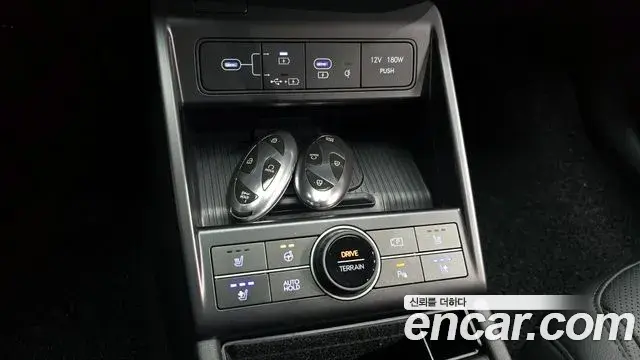 Hyundai Kona Hybrid 2024 — Photo 7/20