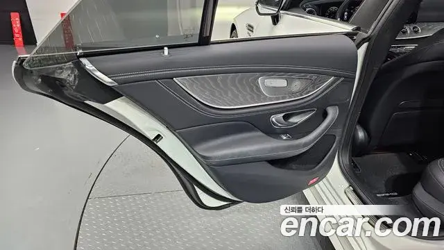 Mercedes-Benz AMG GT 2022 — Şəkil 24/31