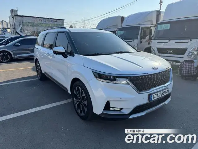 Kia Carnival 2020 — Фото 6/19