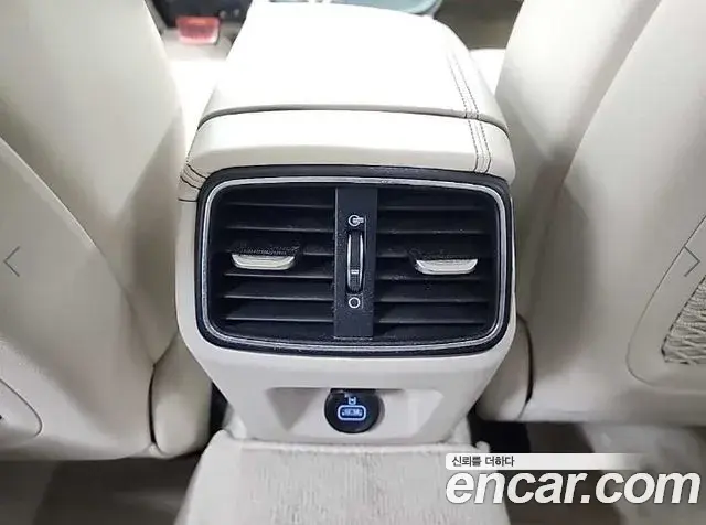Genesis G70 2018 — Şəkil 10/18