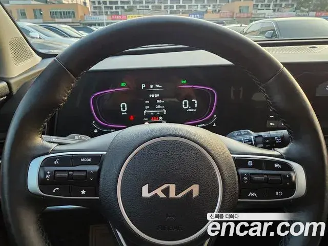 Kia Sportage 2022 — Фото 9/18