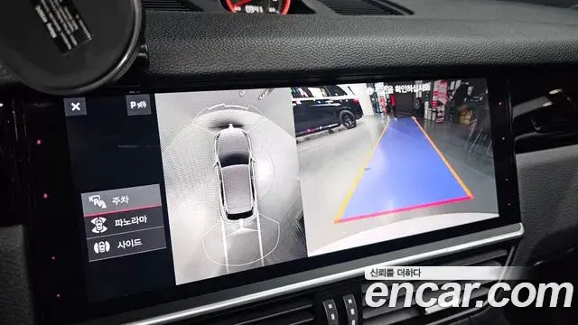 Porsche Cayenne 2019 — ფოტო 4/20