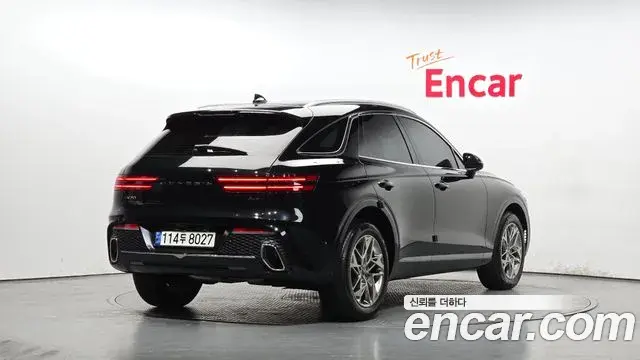 Genesis GV70 2021 — ფოტო 13/20