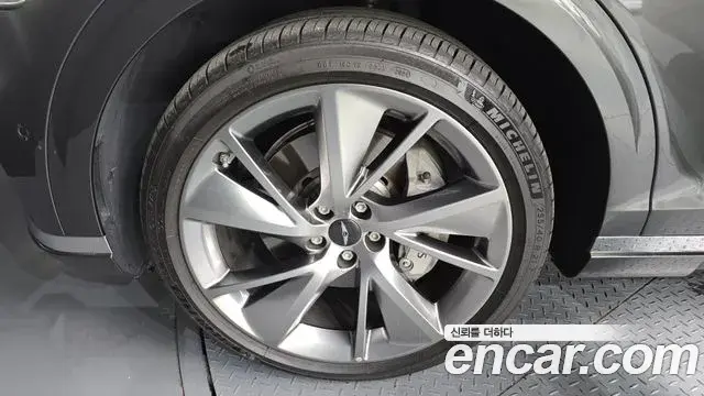 Genesis GV70 2024 — ფოტო 4/32