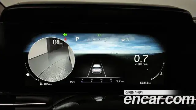 Kia Carnival 2023 — Photo 8/20