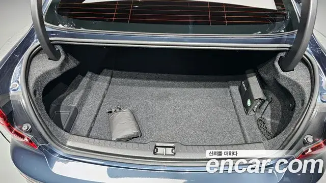 Volvo S60 2019 — Şəkil 20/30