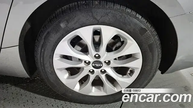 Kia K8 2023 — Şəkil 5/20