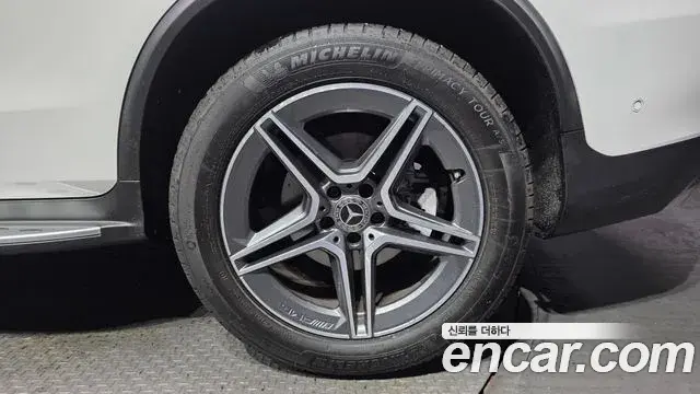Mercedes-Benz GLC-Class 2021 — ფოტო 29/34