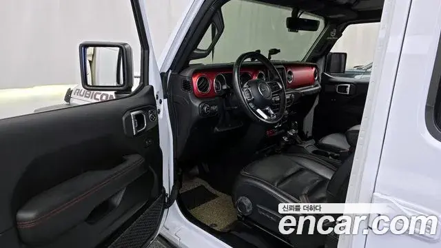 Jeep Wrangler 2021 — Şəkil 7/31