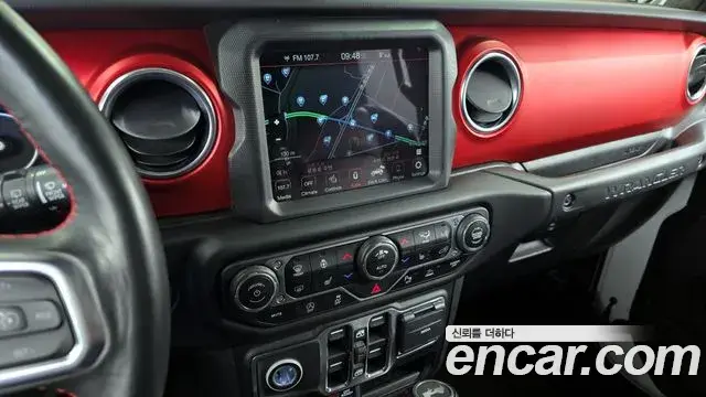Jeep Wrangler 2021 — Şəkil 4/31