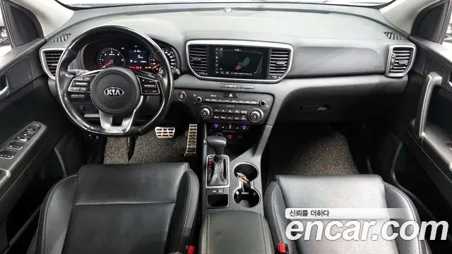 Kia Sportage The Bold 2018 — Şəkil 15/20