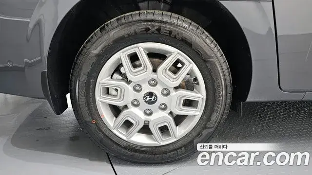 Hyundai Staria 2026 — Şəkil 14/31