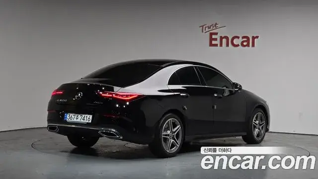 Mercedes-Benz CLA-Class 2024 — Şəkil 11/29