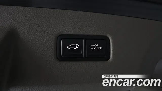 Kia Carnival 2023 — Фото 20/20