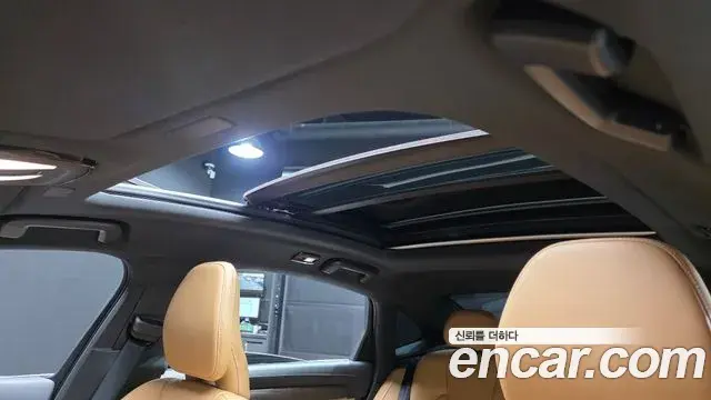Volvo S90 2023 — ფოტო 33/34