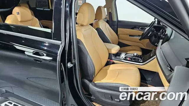 Kia Carnival 2023 — Фото 11/20