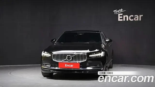 Volvo S90 2023 — ფოტო 26/34