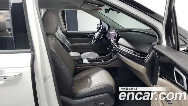 Kia Carnival 2024 — Фото 11/20