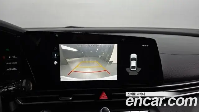 Hyundai The New Avante Hybrid 2021 — Photo 10/20