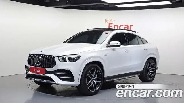 Mercedes-Benz GLE-Class 2023 — Photo 3/20