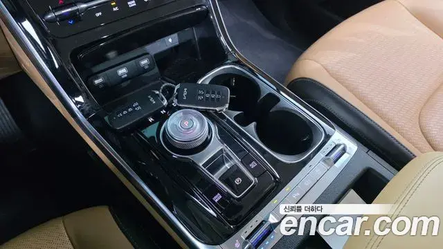 Kia Carnival 2022 — Фото 9/20
