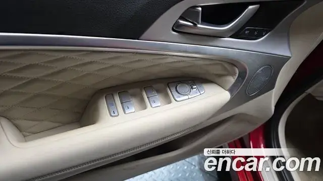 Genesis G70 2019 — ფოტო 6/35