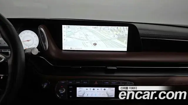 Genesis G90 2022 — Şəkil 33/34