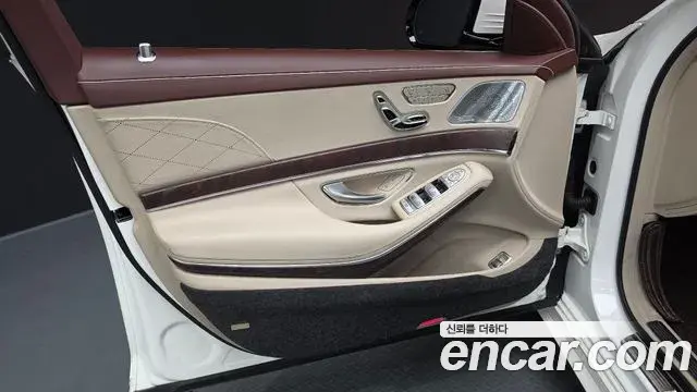Mercedes-Benz S-Class 2019 — Photo 29/30